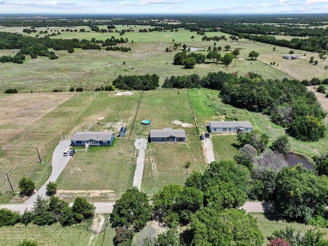 1235 County Road 1400, Ravenna, TX 75476