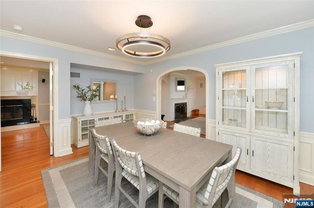 130 Glenwood Road, Ridgewood, NJ 07450