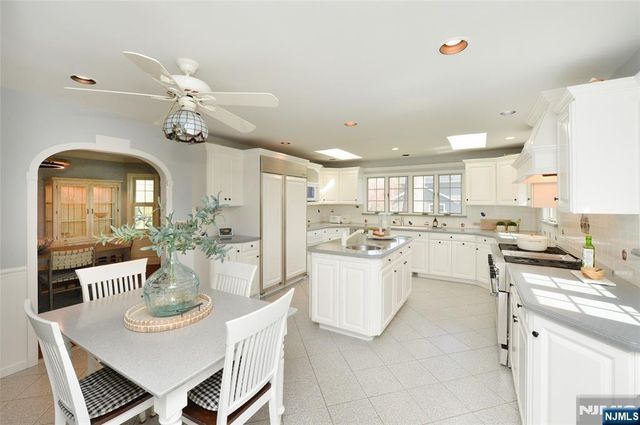 130 Glenwood Road, Ridgewood, NJ 07450