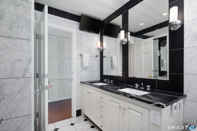 5 Great Elm Road 3, Sharon, CT 06069