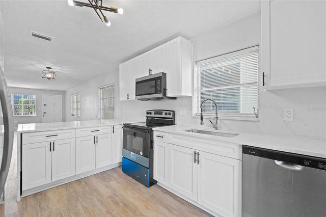 1000 49TH STREET N 214, St Petersburg, FL 33710