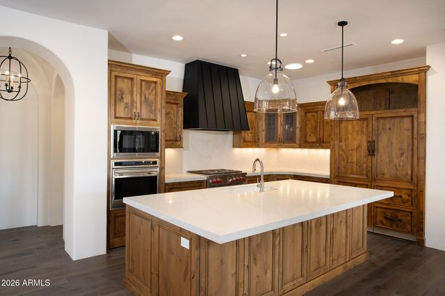 10728 E COTTONTAIL Lane, Scottsdale, AZ 85255