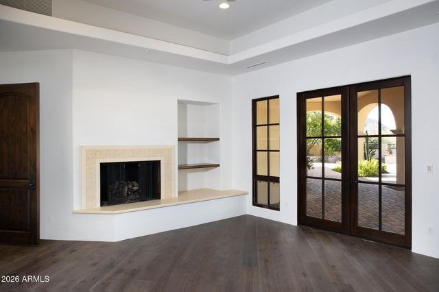 10728 E COTTONTAIL Lane, Scottsdale, AZ 85255