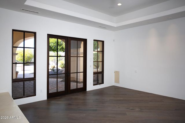 10728 E COTTONTAIL Lane, Scottsdale, AZ 85255