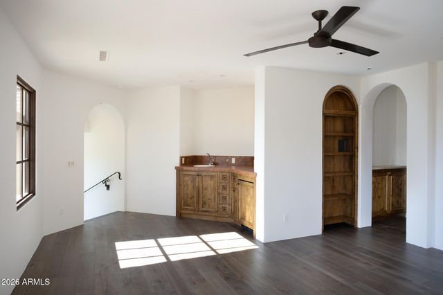 10728 E COTTONTAIL Lane, Scottsdale, AZ 85255