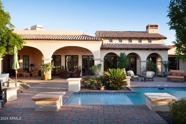 10728 E COTTONTAIL Lane, Scottsdale, AZ 85255