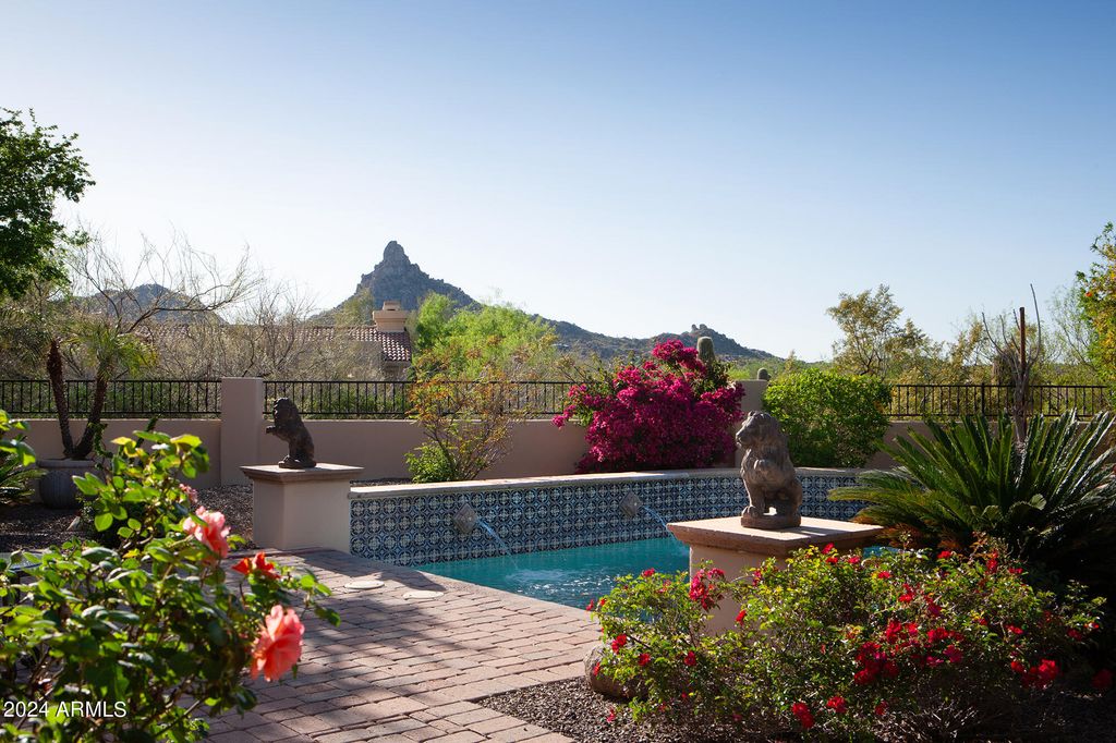 Image 48 of property listing at 10728 E COTTONTAIL Lane, Scottsdale, AZ 85255