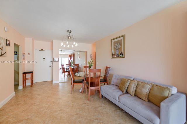 1980 S Ocean Dr 10L, Hallandale Beach, FL 33009