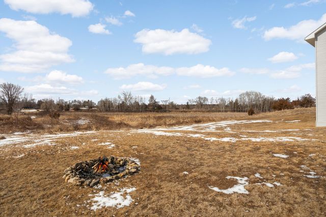 18805 Scenic Way, Shafer, MN 55074