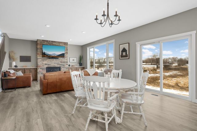 18805 Scenic Way, Shafer, MN 55074