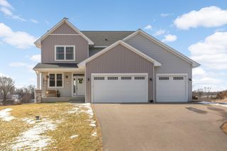 18805 Scenic Way, Shafer, MN 55074