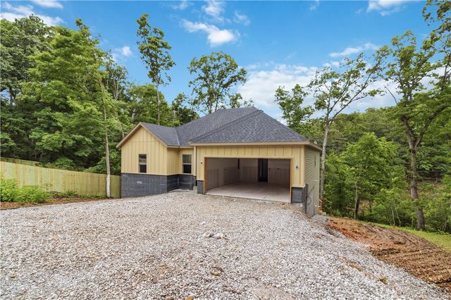 3 Ardley Lane, Bella Vista, AR 72714