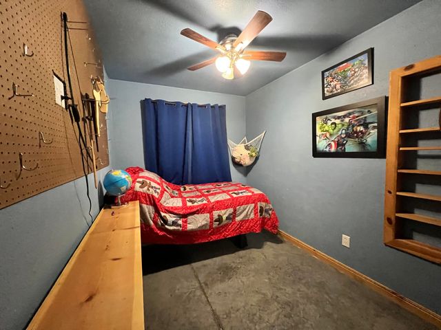 239 Ozark Loop, Conway, MO 65632