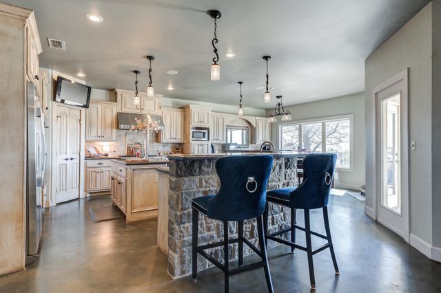 8417 County Rd 6940, Lubbock, TX 79407