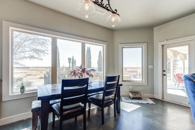 8417 County Rd 6940, Lubbock, TX 79407