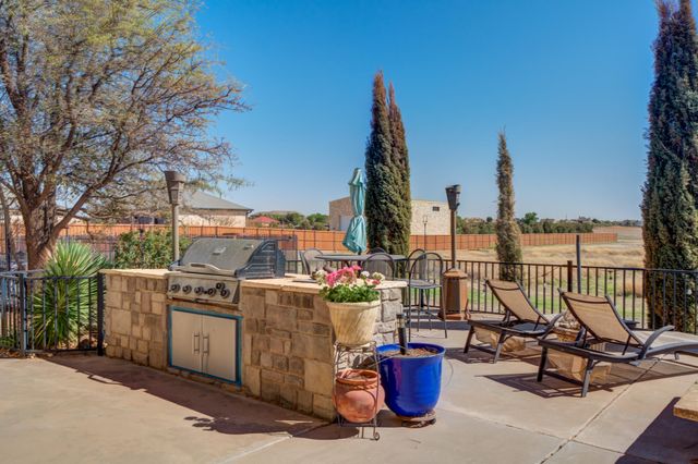8417 County Rd 6940, Lubbock, TX 79407