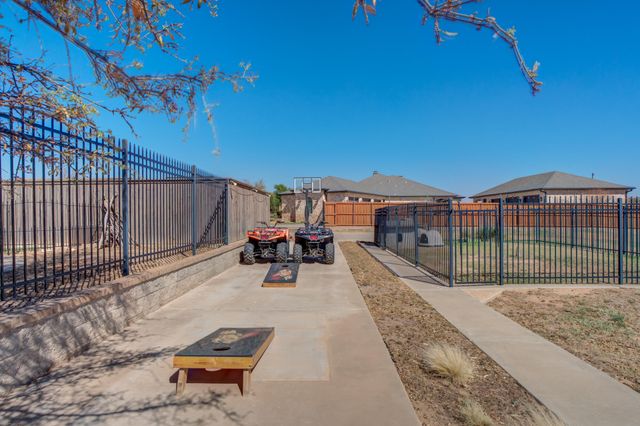 8417 County Rd 6940, Lubbock, TX 79407