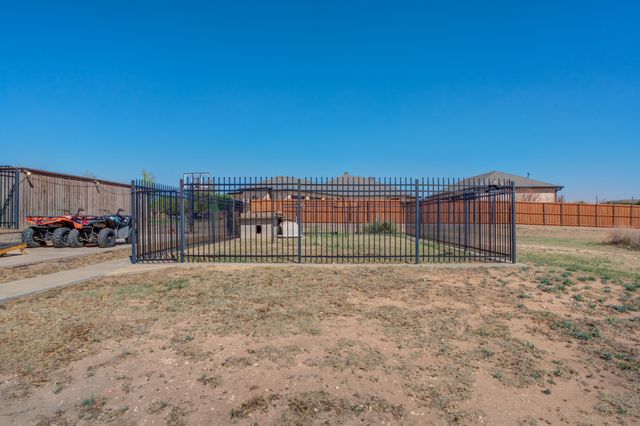 8417 County Rd 6940, Lubbock, TX 79407