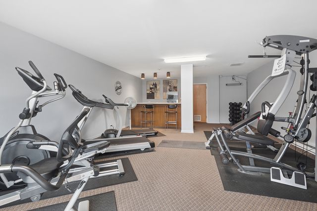 9840 S Pulaski Road 106, Oak Lawn, IL 60453