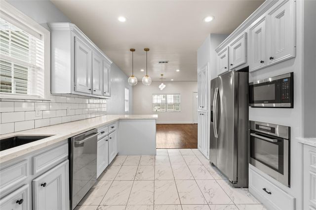 4401 Hain Street, Houston, TX 77009