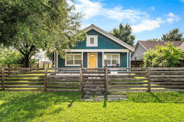 4401 Hain Street, Houston, TX 77009