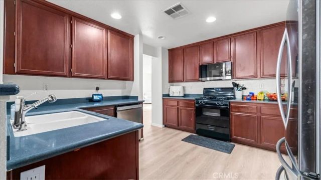 3287 El Nido, Perris, CA 92571