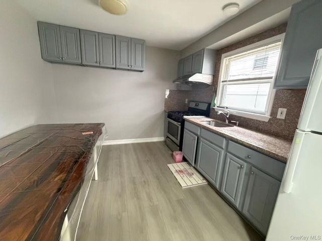 5715 224th Street, Oakland Gardens, NY 11364