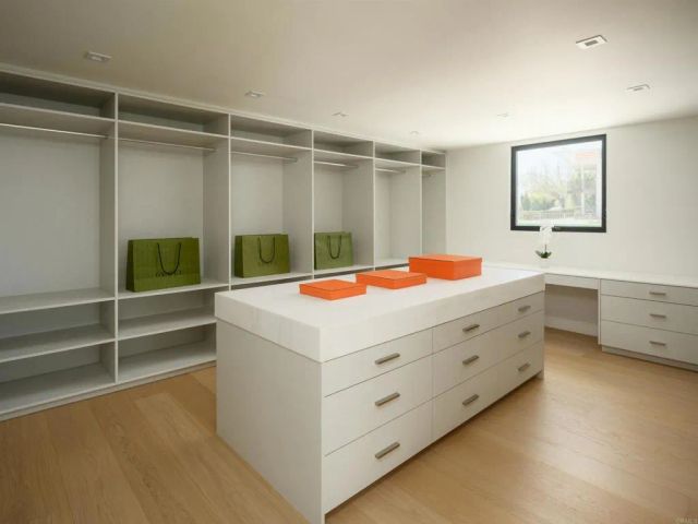 2082 Via Casa Alta, La Jolla, CA 92037