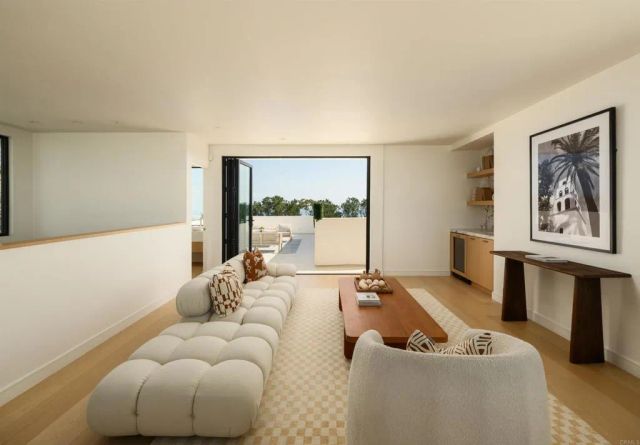 2082 Via Casa Alta, La Jolla, CA 92037