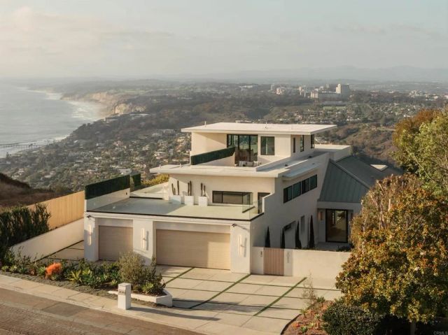 2082 Via Casa Alta, La Jolla, CA 92037
