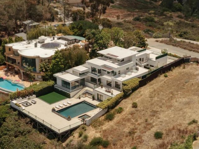 2082 Via Casa Alta, La Jolla, CA 92037