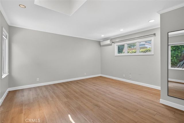 608 35th Street, Manhattan Beach, CA 90266