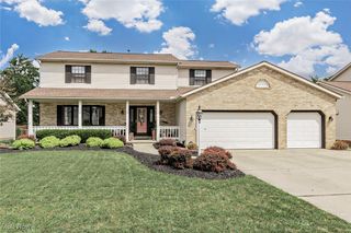 3350 Saint Andrews Drive, Parma, OH 44134