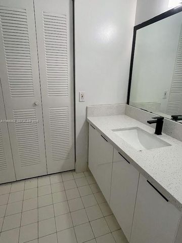 12124 Saint Andrews Pl 305, Miramar, FL 33025