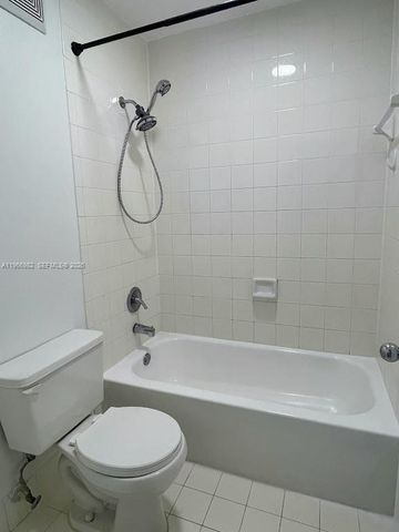 12124 Saint Andrews Pl 305, Miramar, FL 33025