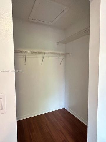 12124 Saint Andrews Pl 305, Miramar, FL 33025