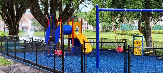 12124 Saint Andrews Pl 305, Miramar, FL 33025