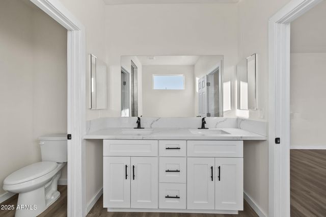 5020 S 20TH Place, Phoenix, AZ 85040