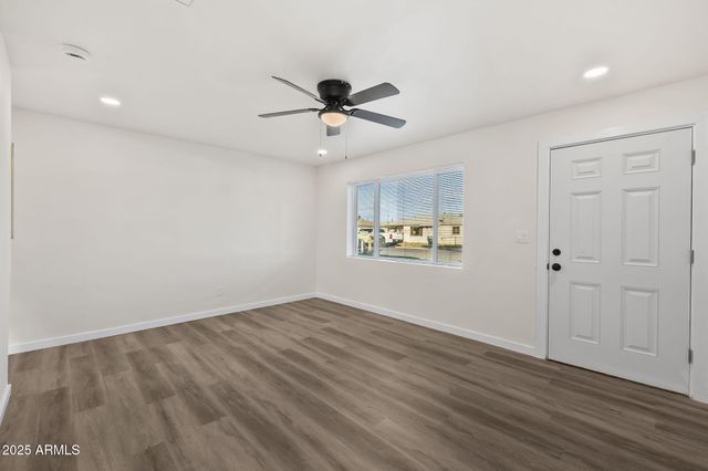 5020 S 20TH Place, Phoenix, AZ 85040