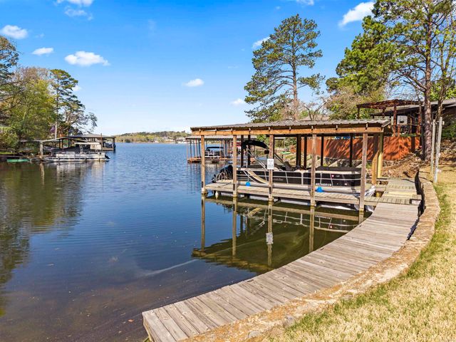 400 C Bayshore Drive, Hot Springs, AR 71901