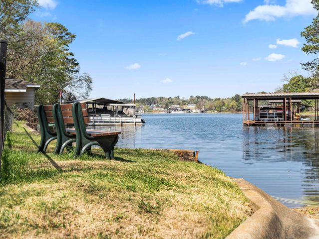 400 C Bayshore Drive, Hot Springs, AR 71901