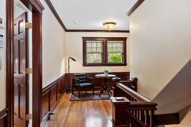 24 Radcliff Rd, Newton, MA 02468