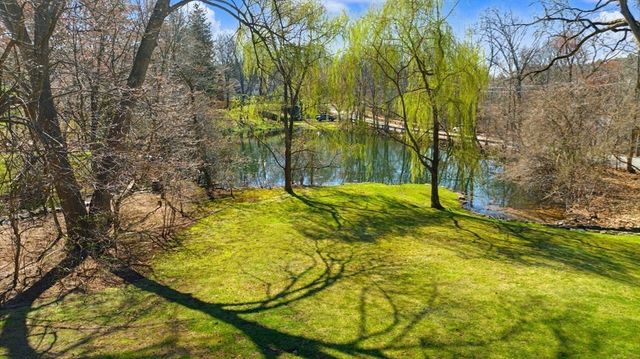 24 Radcliff Rd, Newton, MA 02468
