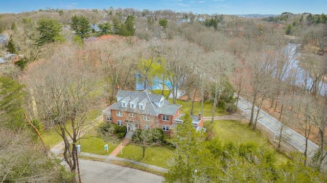 24 Radcliff Rd, Newton, MA 02468
