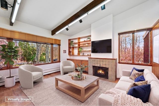 24 Radcliff Rd, Newton, MA 02468