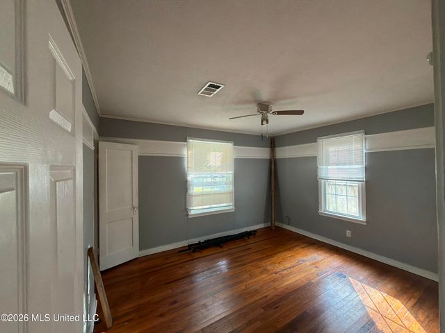 148 Shadowlawn Drive, Jackson, MS 39204