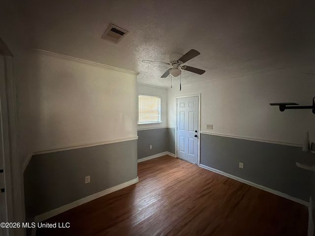 148 Shadowlawn Drive, Jackson, MS 39204