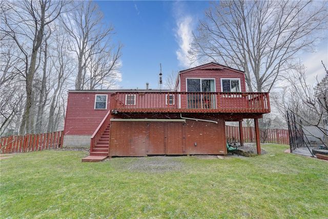 858 Bridle Lane, Webster, NY 14580