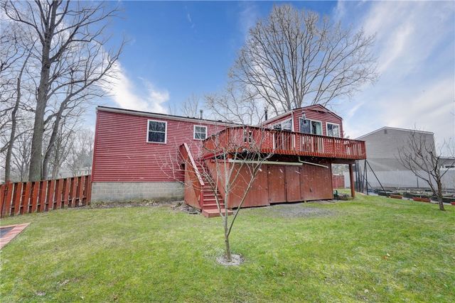858 Bridle Lane, Webster, NY 14580