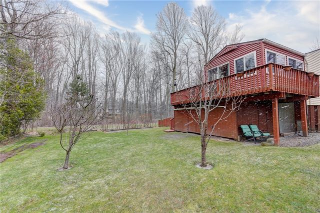 858 Bridle Lane, Webster, NY 14580